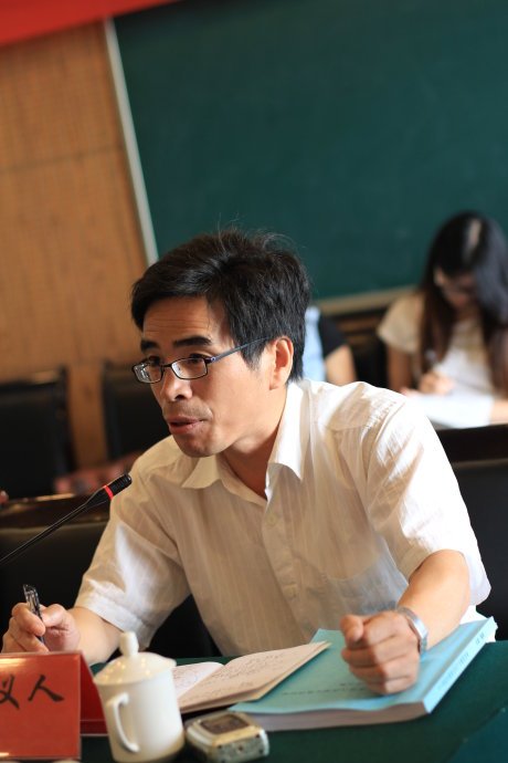 杨四平（上海外国语大学教授、博导）