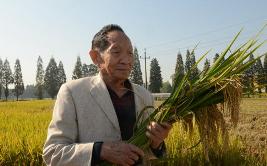 袁隆平家属以书面形式致答谢辞，袁隆平的离去让人们有什么深思？