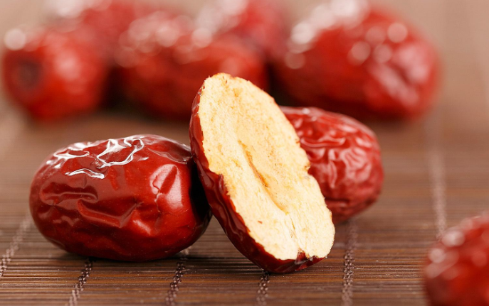 红枣的英文是red jujube？