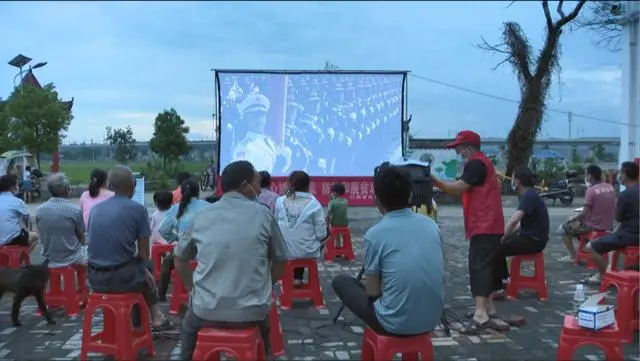 成龙建议在乡村建设公益电影院，在乡村建设公益电影院有哪些好处？